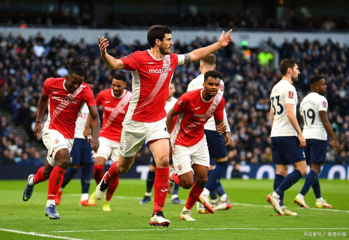 圣日耳曼坚决保卫领先位置，法国联赛豪强如虎的简单介绍