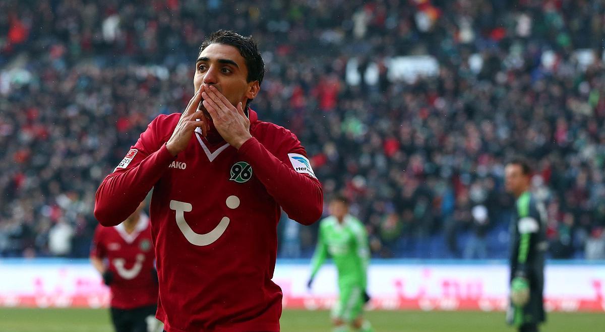 汉诺威96再遭惨败,陷入积分榜垫底 汉诺威96再遭惨败,陷入积分榜垫底