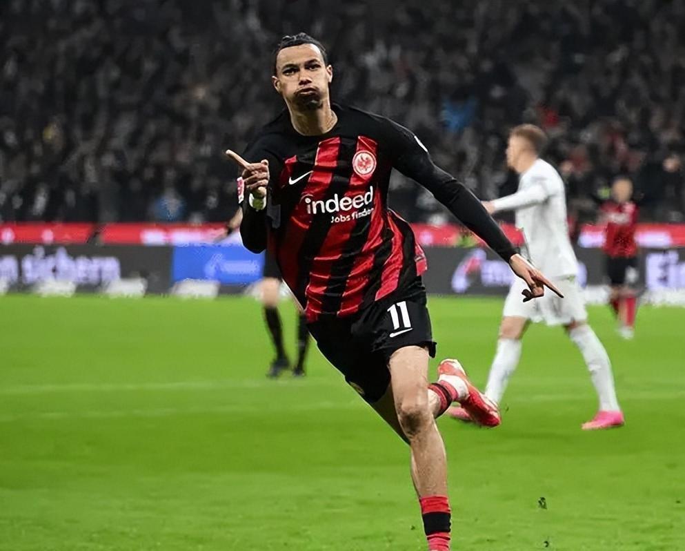 法兰克福展开全新赛季计划,力争取得好成绩的简单介绍 法兰克福展开全新赛季计划,力争取得好成绩的简单介绍