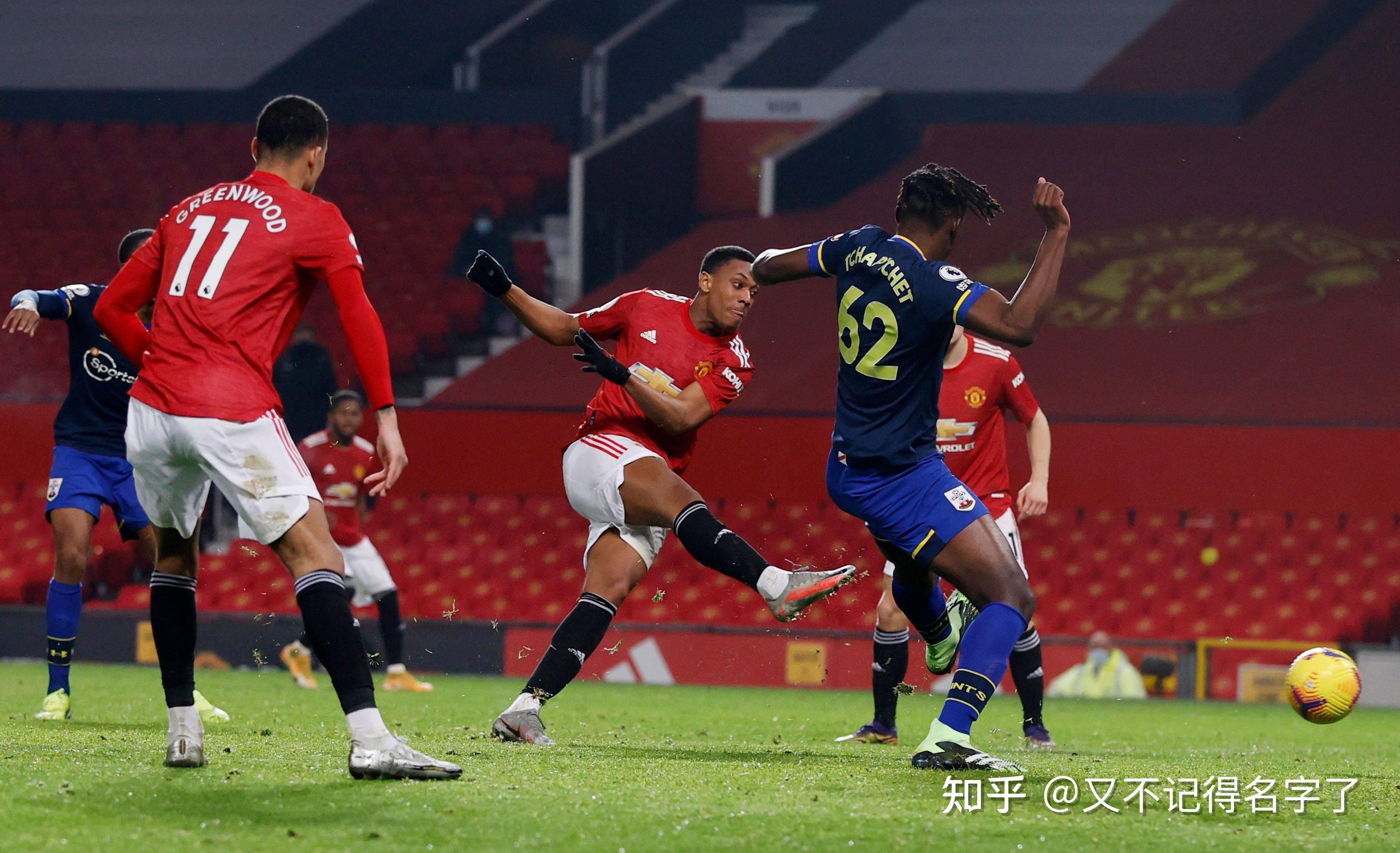 水晶宫客场大胜诺维奇，表现令人瞩目的简单介绍