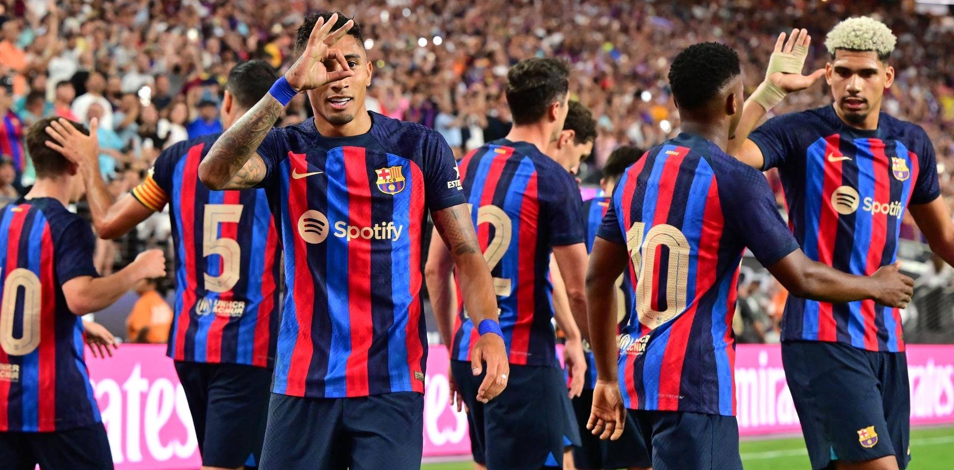 包含尤文图斯将冒险派遣年轻球员对阵巴塞罗那的词条 包含尤文图斯将冒险派遣年轻球员对阵巴塞罗那的词条