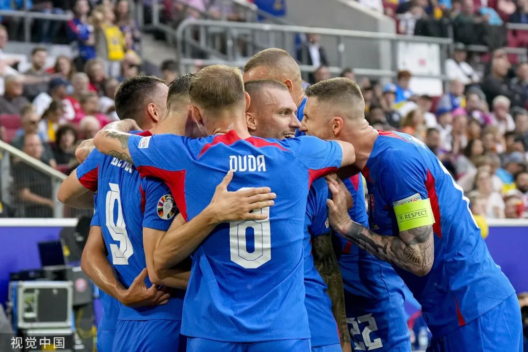 英格兰绝杀乌克兰，挺进欧锦赛决赛