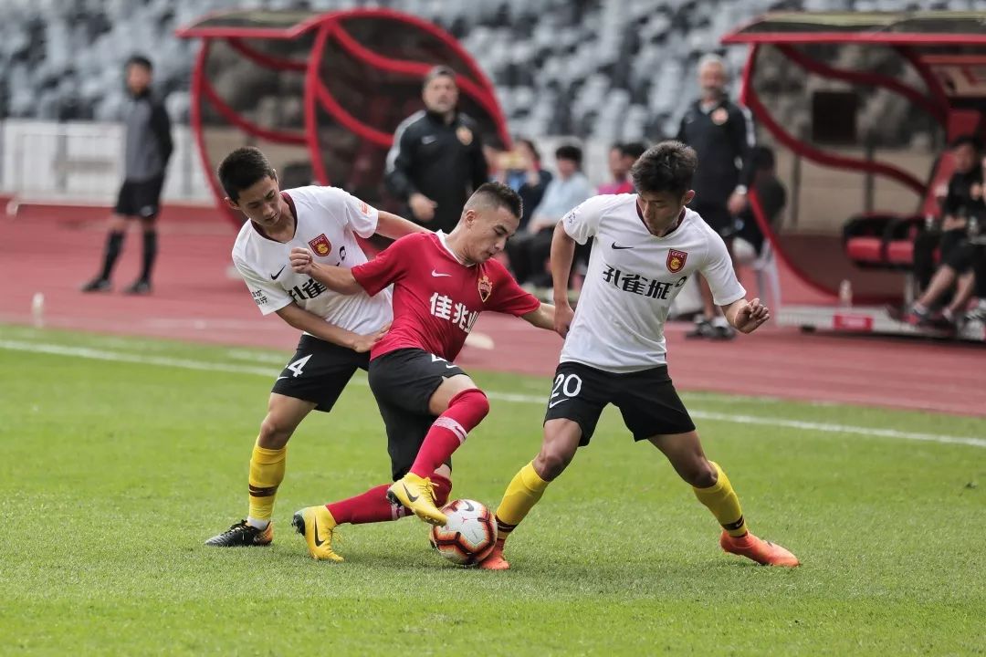 河北华夏大胜泰达，豪取三连胜再添壮举的简单介绍