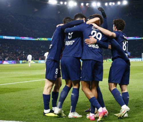 巴黎圣日耳曼客场遭遇惊险，险胜里昂追平榜首的简单介绍