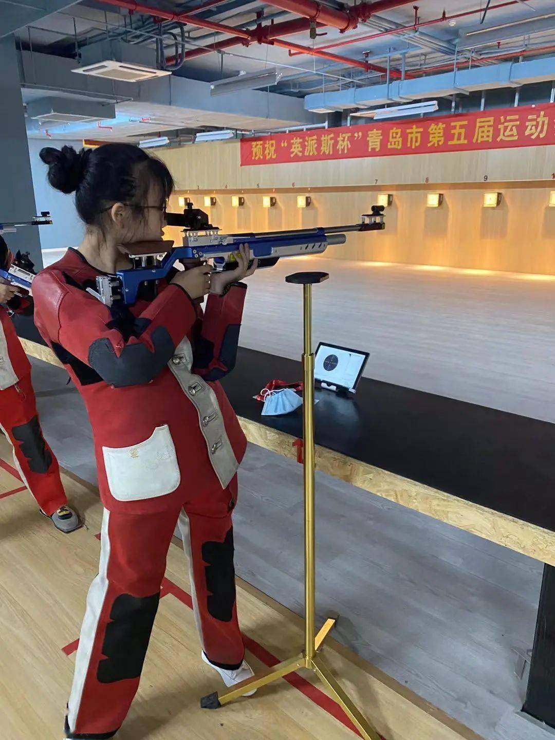 哥斯达黎加射击选手斩获铜牌 哥斯达黎加射击选手斩获铜牌