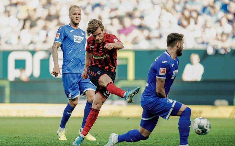 关于弗莱堡主场轻松取胜,保持不败势头的信息 关于弗莱堡主场轻松取胜,保持不败势头的信息