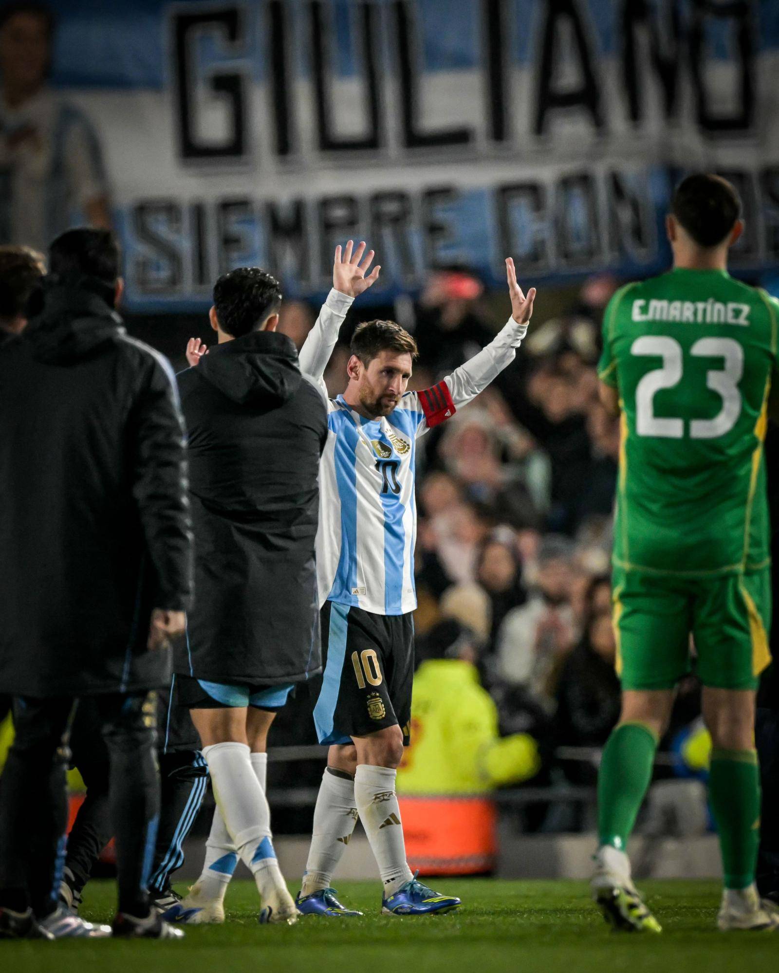 梅西连续两场建功,带领巴塞罗那取胜 梅西连续两场建功,带领巴塞罗那取胜