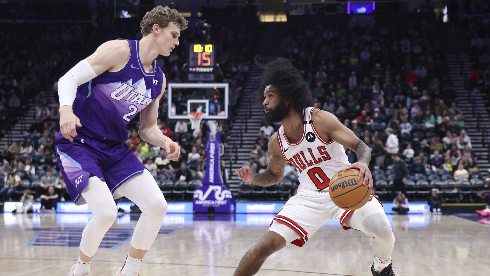 公牛大胜爵士终止两连败 公牛大胜爵士终止两连败