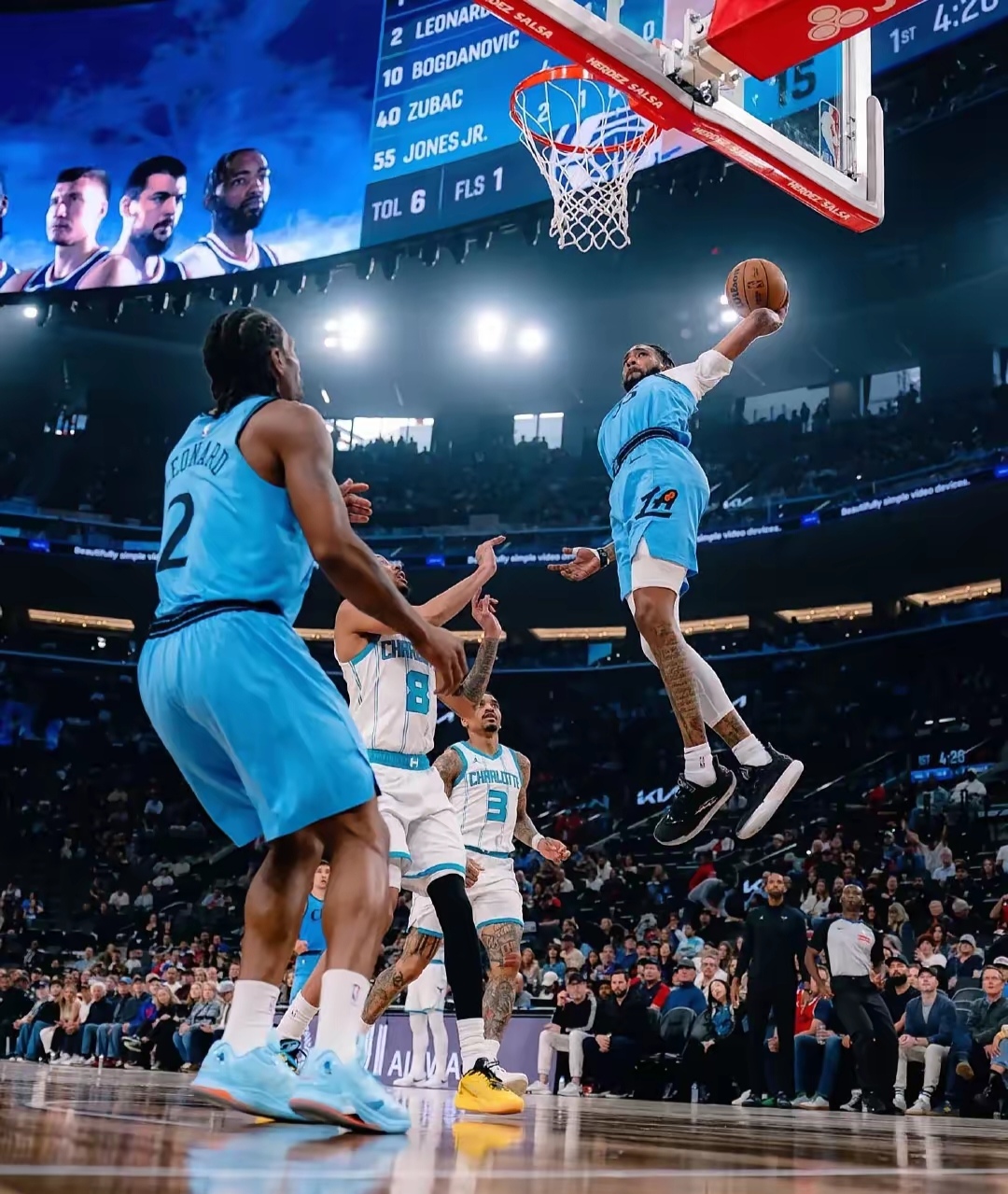 快船主场逆转公牛,全队合力确保胜利的简单介绍 快船主场逆转公牛,全队合力确保胜利的简单介绍