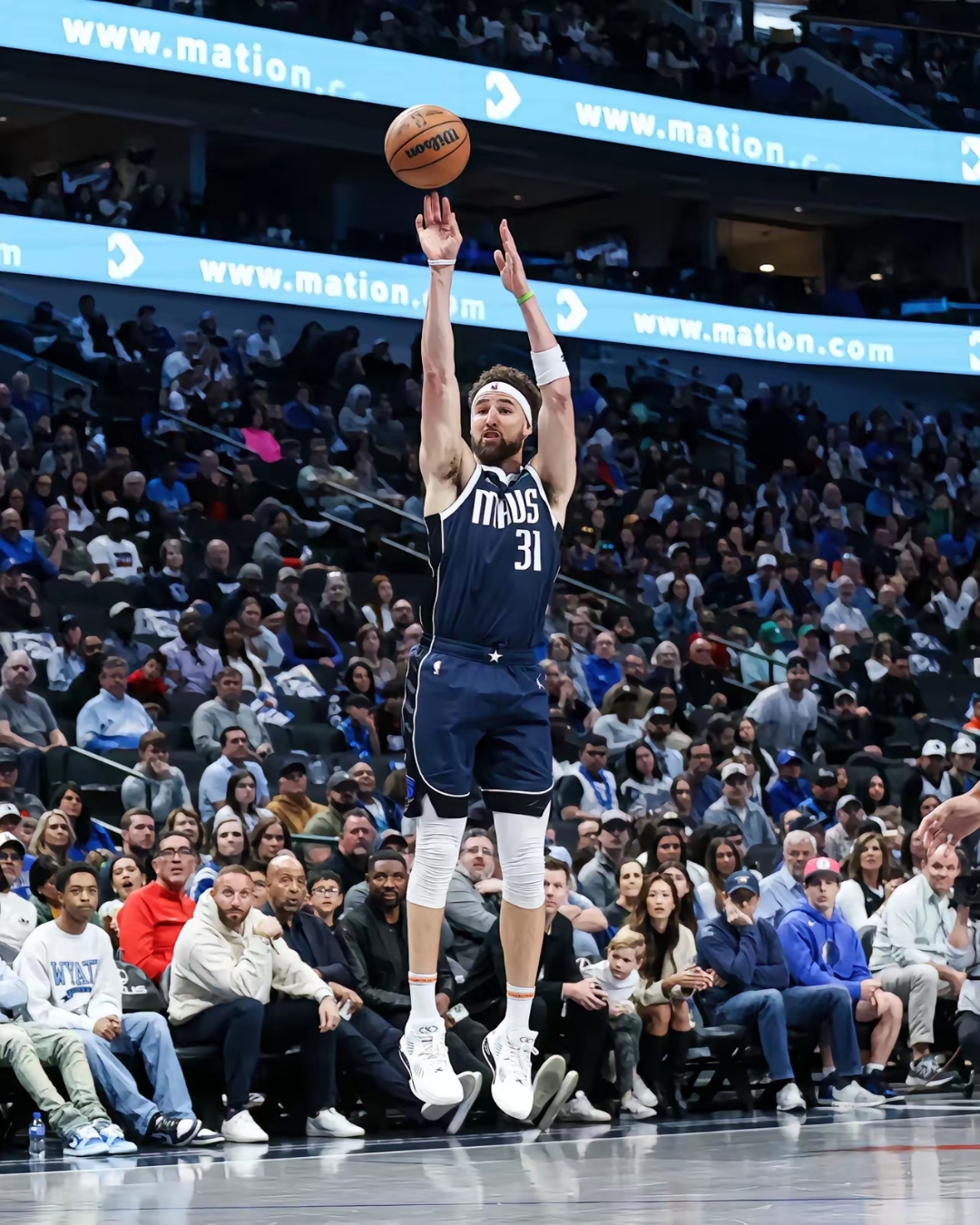 独行侠主场逆转篮网继续保持不败 独行侠主场逆转篮网继续保持不败