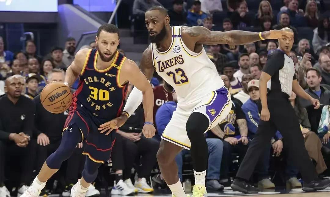 湖人胜勇士,继续领跑西部的简单介绍 湖人胜勇士,继续领跑西部的简单介绍