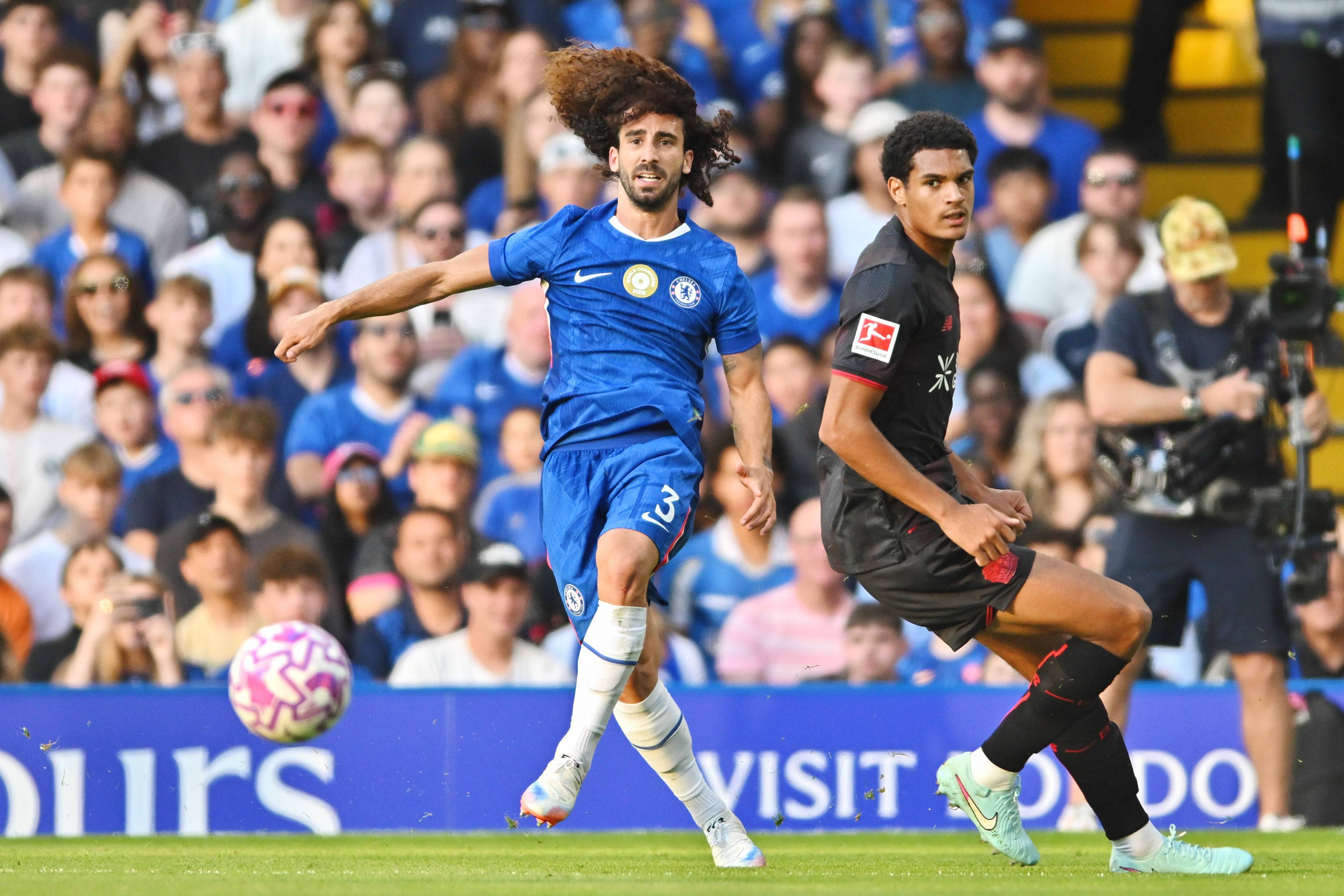 切尔西主场惨败,连续两轮失利 切尔西主场惨败,连续两轮失利